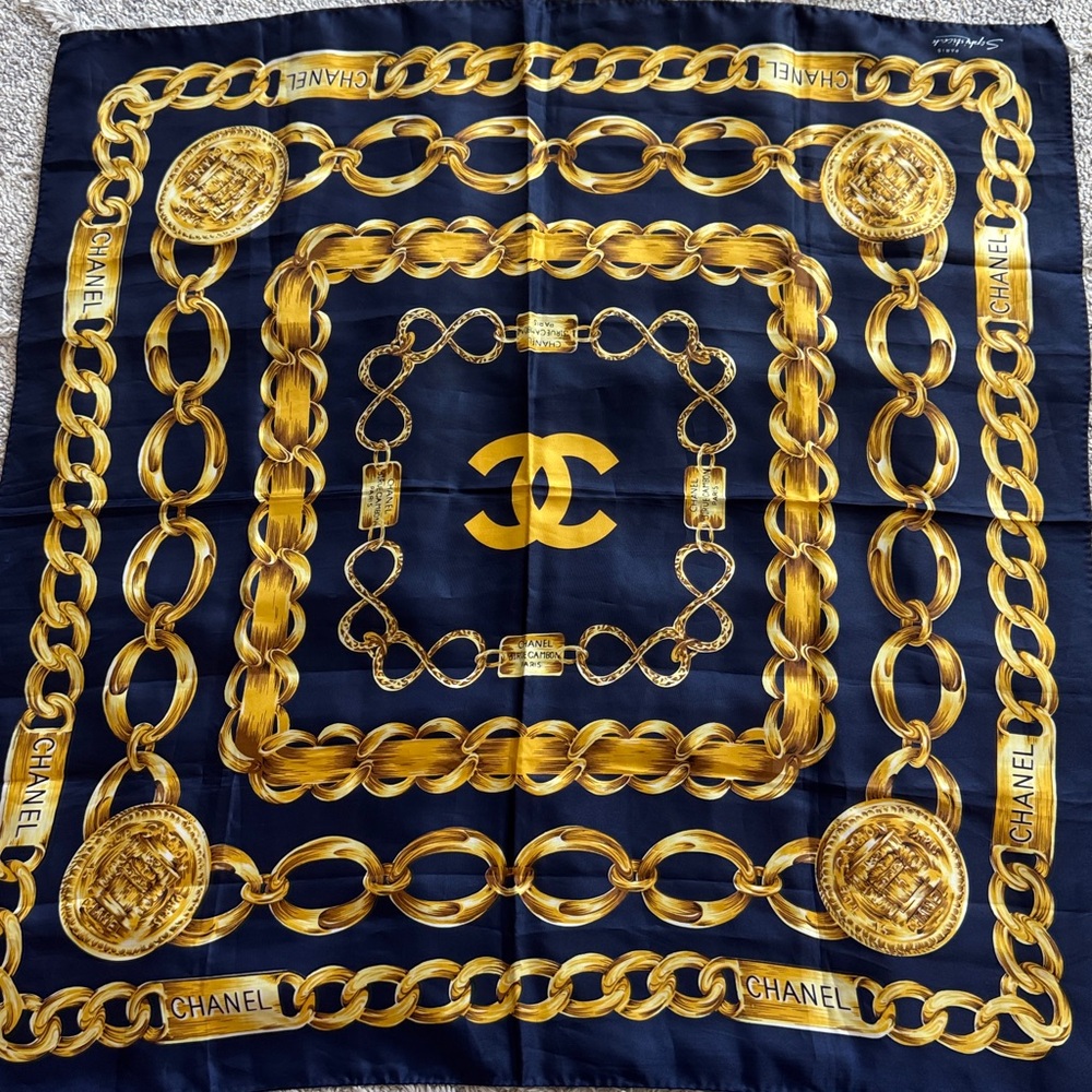 Authentic CHANEL Elegant Navy and Gold Silk Scarf - Picture 6 of 12